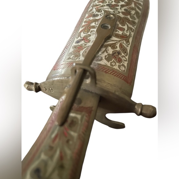 Vintage brass carving set handcrafted knife, fork and sheath, solid intricate - Picture 4 of 11